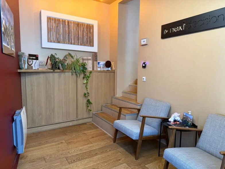 Office in Nantes for lease - Interior Photo - Image 3 of 20