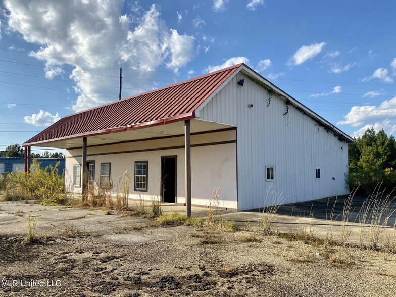 809 E Main Ave, Lumberton, MS for sale - Primary Photo - Image 1 of 1