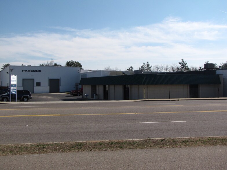 1090 E Pine Log Rd, Aiken, SC for sale - Building Photo - Image 1 of 1