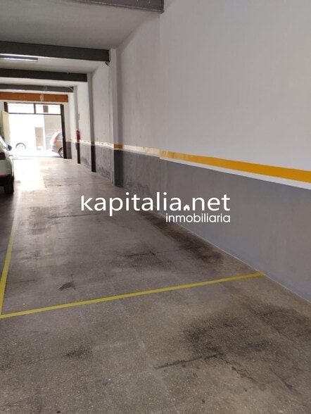 Retail in València, Valencia for sale - Building Photo - Image 1 of 9