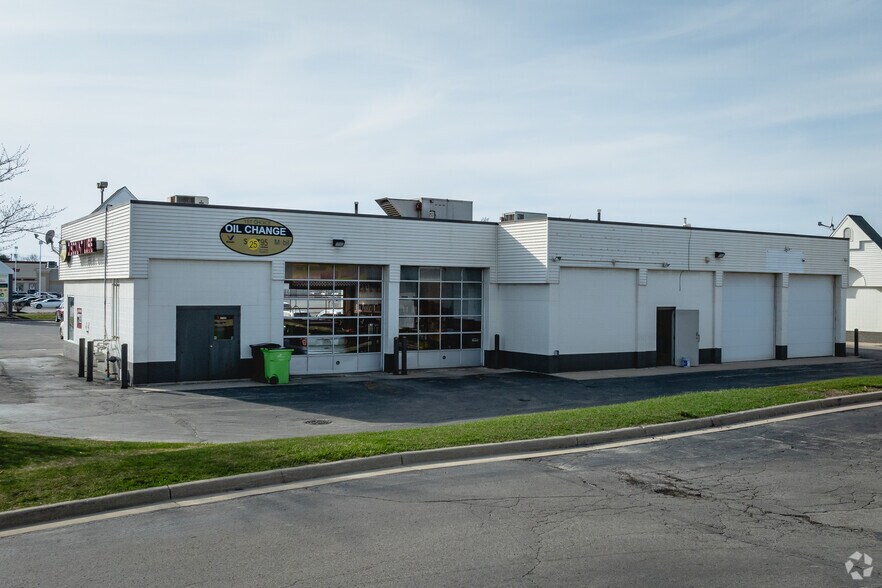 6630-6634 Centers Dr, Holland, OH for sale - Primary Photo - Image 1 of 1