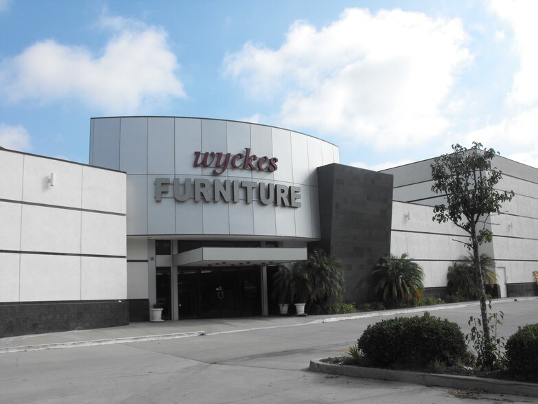 18714 S Gridley Rd Cerritos Ca 90703 Freestanding Property For 18714 S Gridley Rd Wyckes Furniture