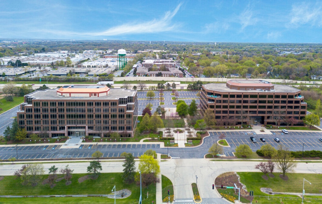 2441 Warrenville Rd, Lisle, IL for lease Building Photo- Image 1 of 13