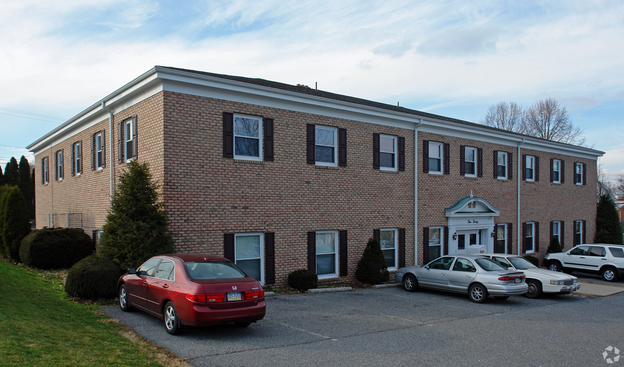 420 N Park Rd, Wyomissing, PA for lease Primary Photo- Image 1 of 9