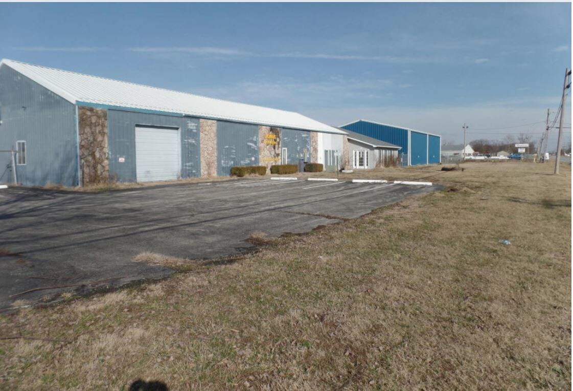 1504 E Main St, Marion, IL for sale Building Photo- Image 1 of 1