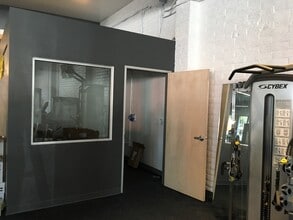 1526 Webster St, Alameda, CA for sale Interior Photo- Image 2 of 9