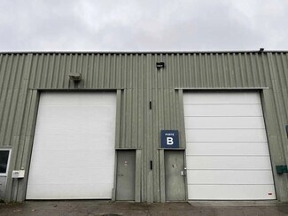 More details for 1-3 Avenue Jean Pierre Timbaud, Trappes - Office, Industrial for Lease