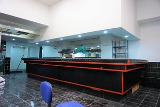 Retail in Barcelona, Barcelona for lease Interior Photo- Image 1 of 7