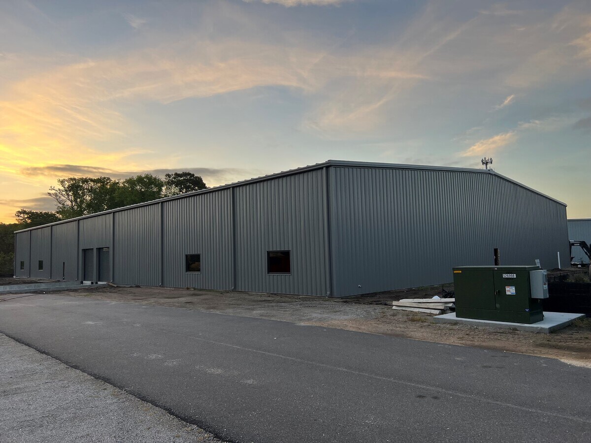 1746 Signal Point Road, Charleston, SC 29412