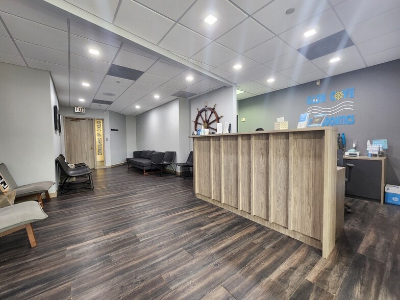 3 School St, Glen Cove, NY for sale - Lobby - Image 2 of 17