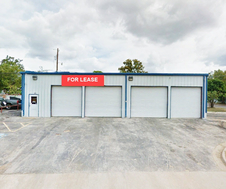 411 S 31st St, Temple, TX for lease Building Photo- Image 1 of 7