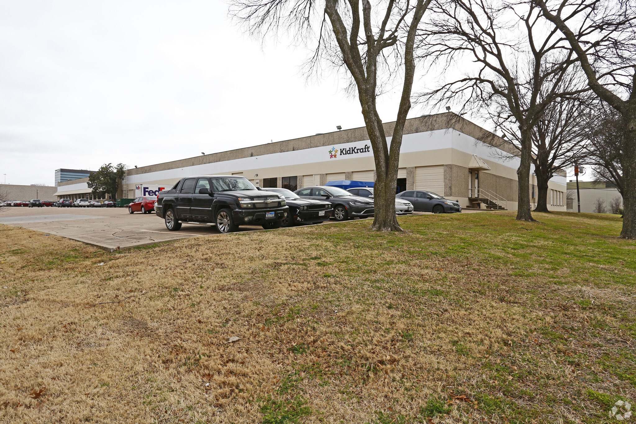 4600-4630 Olin Rd, Dallas, TX for lease Building Photo- Image 1 of 8