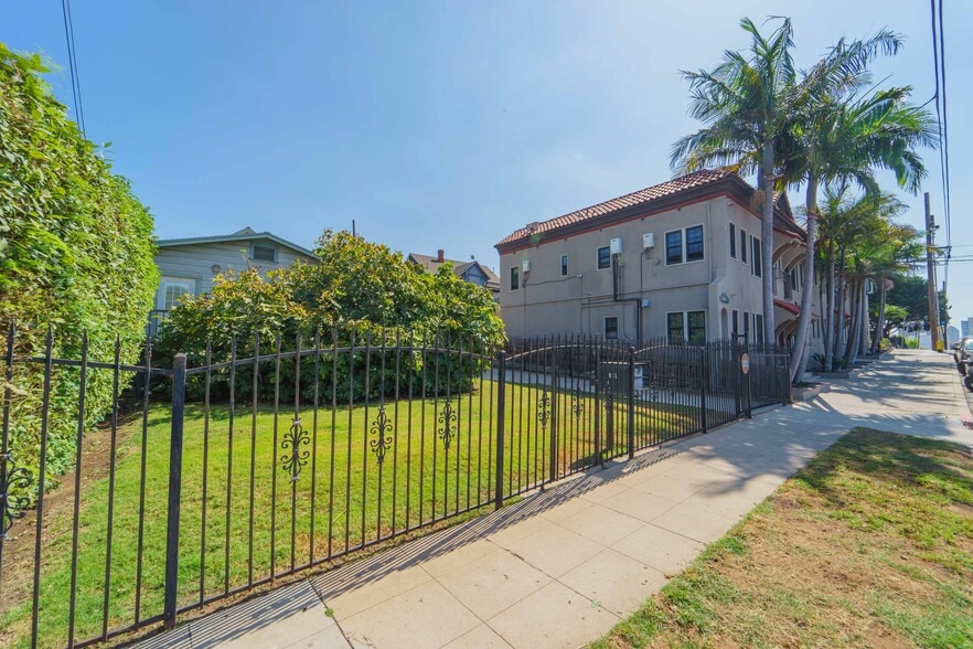 2031 2nd Ave, San Diego, CA for sale - Building Photo - Image 2 of 15
