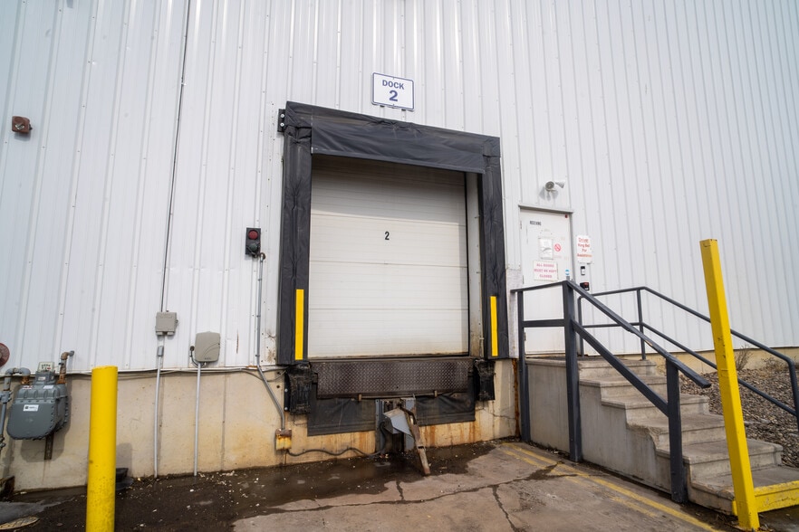 401 20th St SE, Rochester, MN for lease - Building Photo - Image 3 of 21