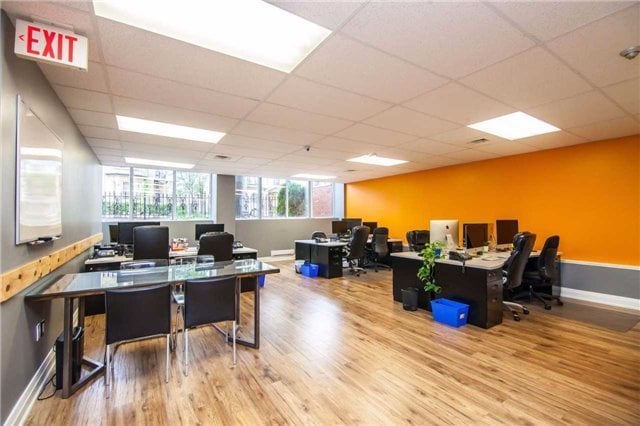 150 Beverley St, Toronto, ON for lease - Interior Photo - Image 3 of 32