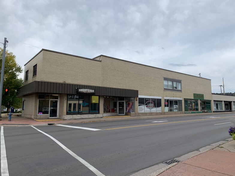 420-430 S Stephenson Ave, Iron Mountain, MI for sale - Building Photo - Image 1 of 1