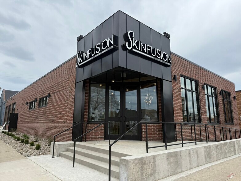 200 2nd St SE, Altoona, IA for sale - Building Photo - Image 1 of 1