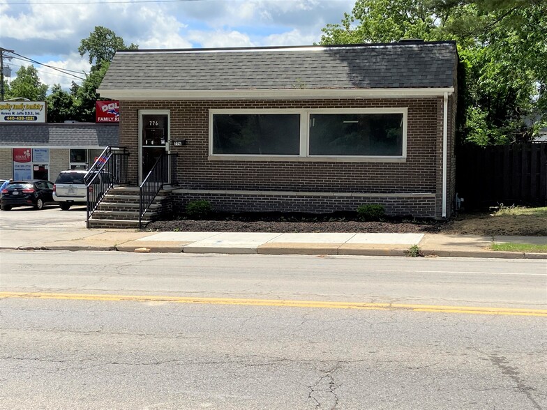 776 Broadway Ave, Bedford, OH for sale - Building Photo - Image 1 of 1