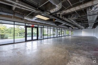 1600 SW 80th Ter, Plantation, FL for lease Interior Photo- Image 1 of 2