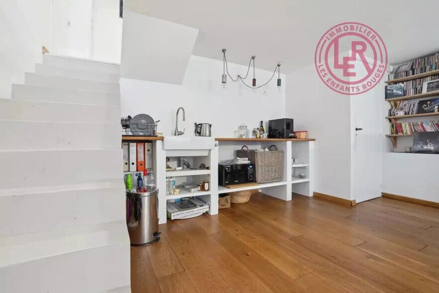 Office in Paris for lease - Interior Photo - Image 3 of 3