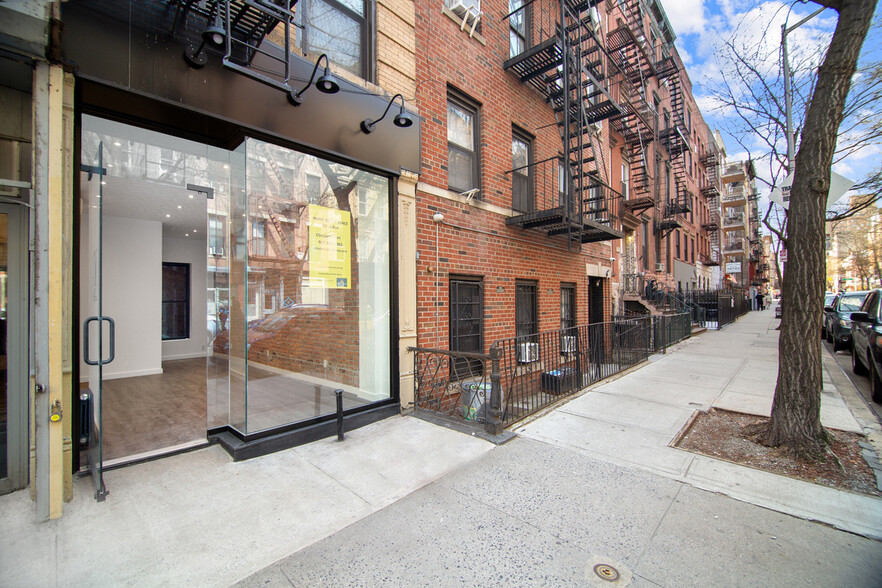 280 E 10th St, New York, NY for lease - Building Photo - Image 2 of 6