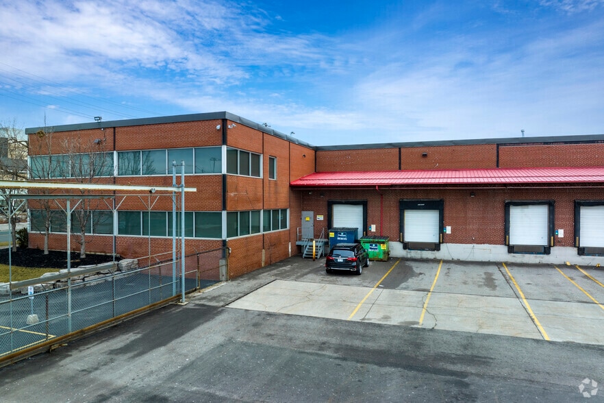 137 Horner Ave, Toronto, ON for lease - Building Photo - Image 2 of 5
