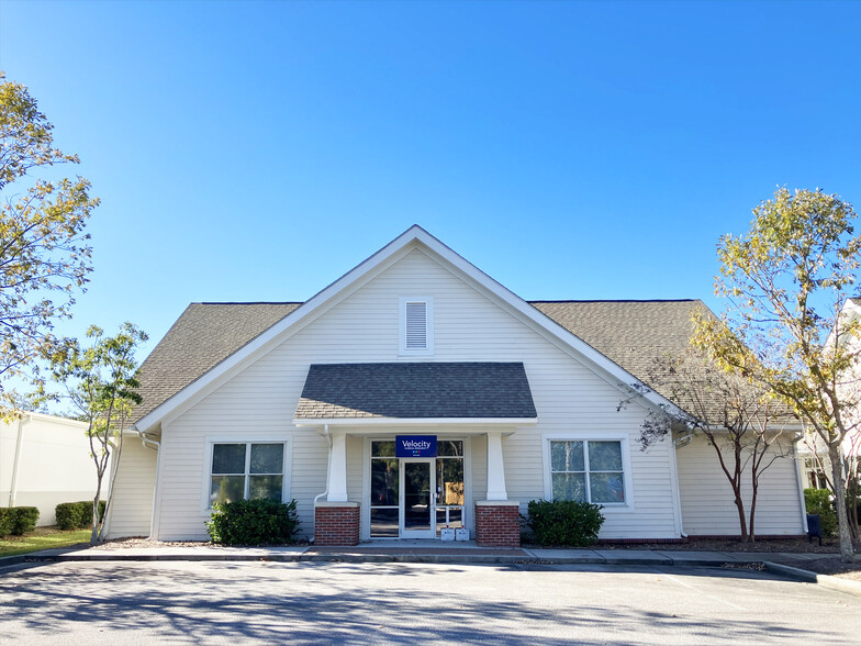 3030 Ashley Town Center Dr, Charleston, SC for lease - Building Photo - Image 1 of 9