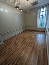 5440 E Fall Creek Parkway North Dr, Indianapolis, IN for lease Interior Photo- Image 2 of 6