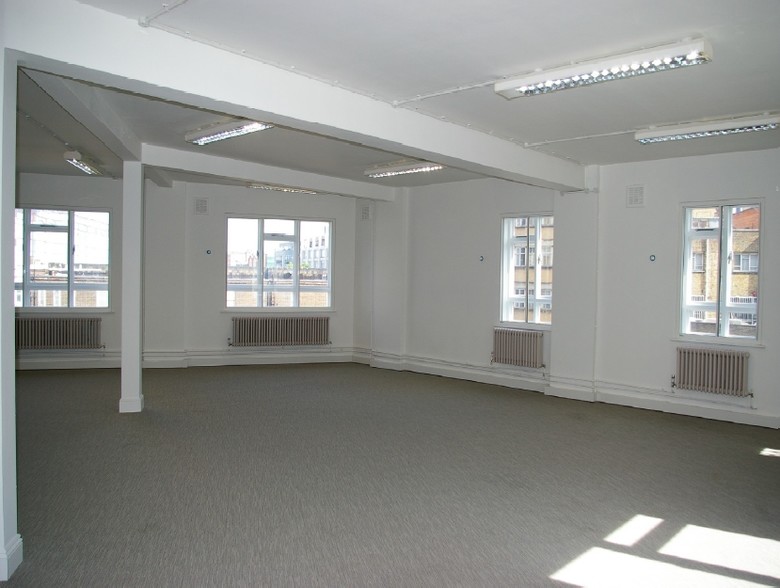 55 Charterhouse St, London for lease - Lobby - Image 3 of 22