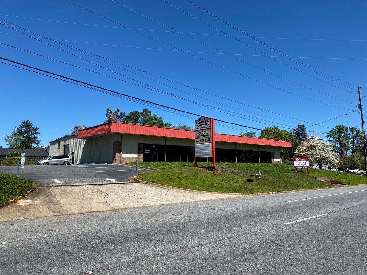 1765 Roswell Rd, Marietta, GA 30062 | LoopNet