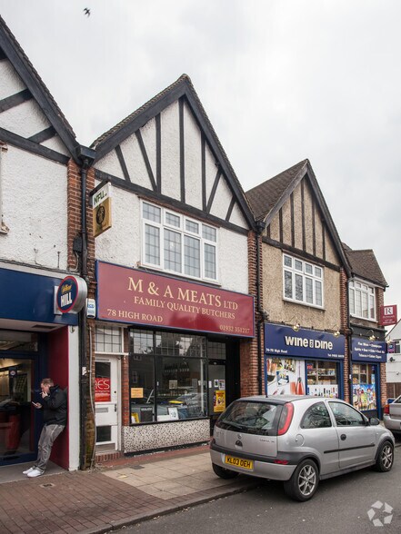 78 High Rd, Byfleet for sale - Primary Photo - Image 1 of 1