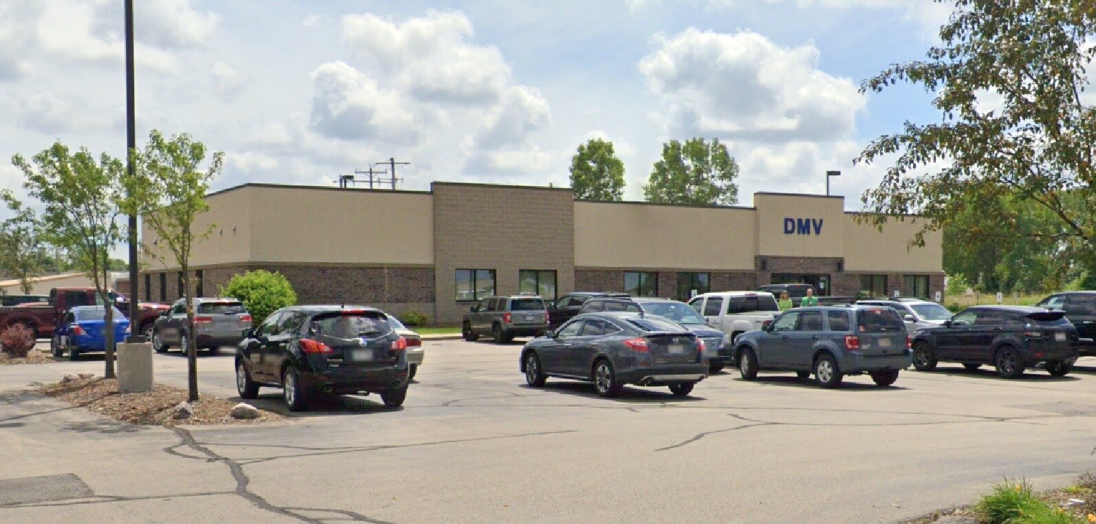 711 W Association Dr, Appleton, WI for sale Primary Photo- Image 1 of 1