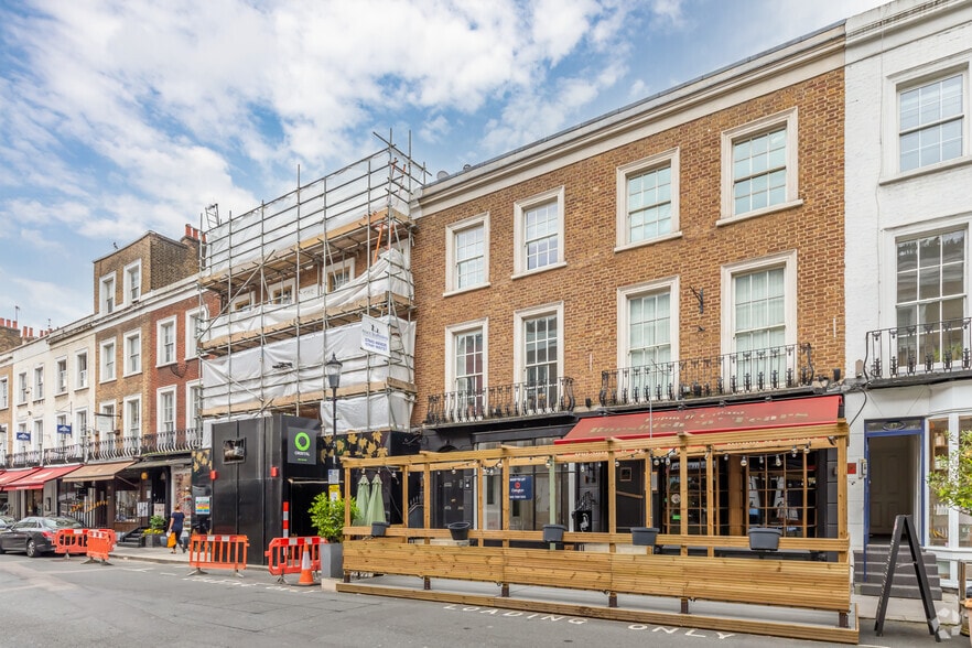 45 Beauchamp Pl, London for sale - Primary Photo - Image 1 of 1