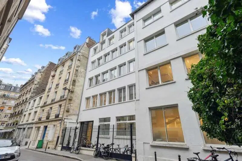 Office in Paris for lease Building Photo- Image 1 of 12