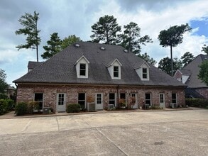 710 Avignon Dr, Ridgeland, MS for sale Interior Photo- Image 2 of 9