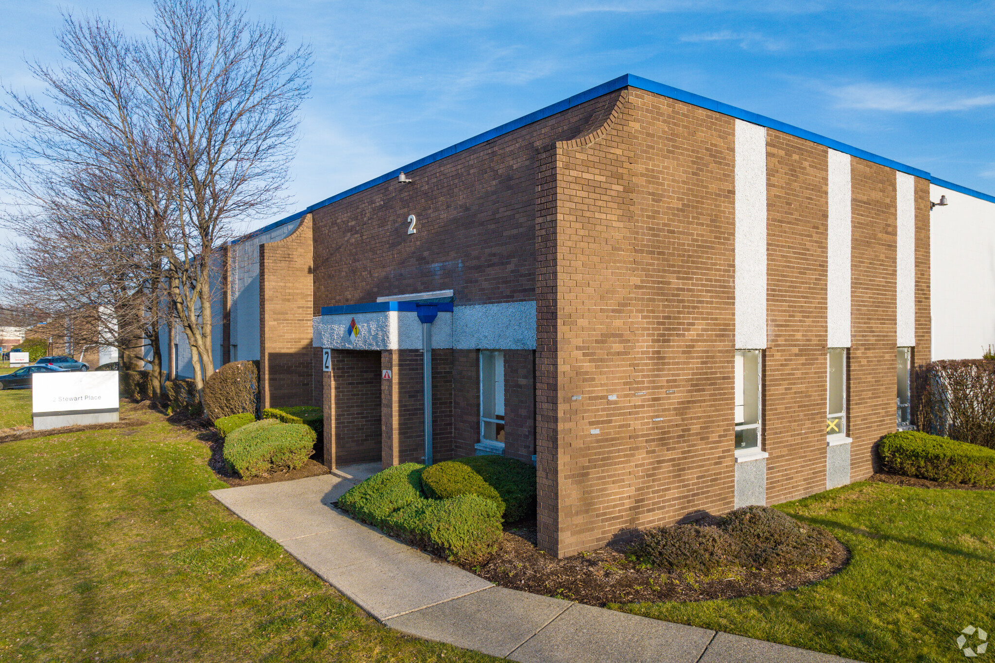 2 Stewart Pl, Fairfield, NJ for lease Primary Photo- Image 1 of 10