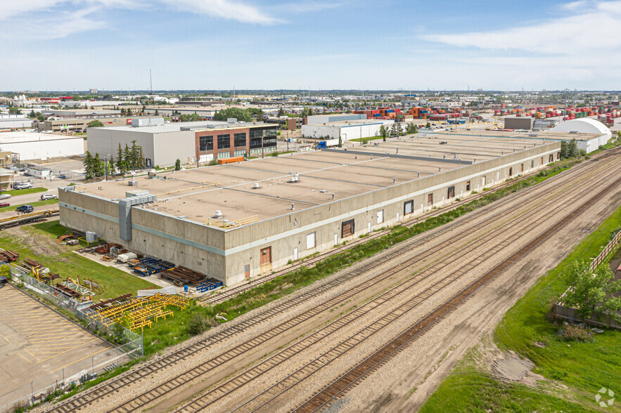 3920-4032 101 St NW, Edmonton, AB for sale - Aerial - Image 2 of 18