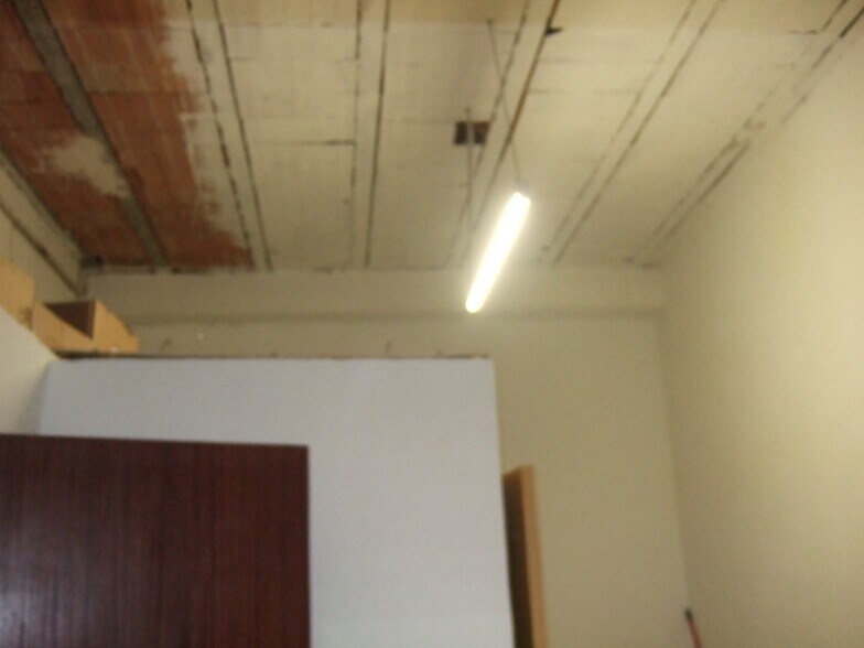 Retail in Almussafes, Valencia for sale - Building Photo - Image 3 of 9