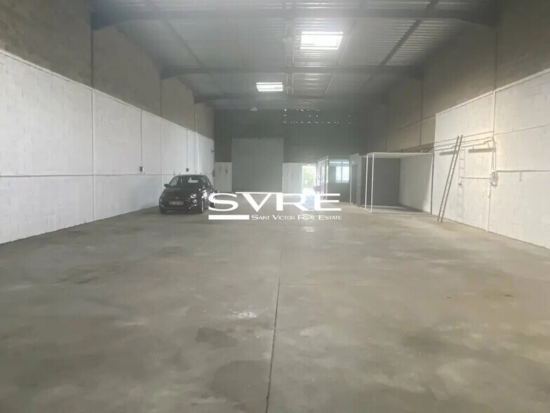 Flex in Rognac for lease - Interior Photo - Image 3 of 5