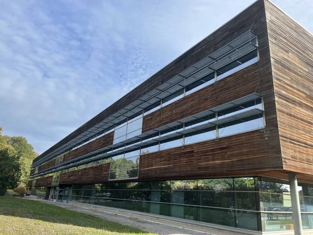 Office in Boigny-sur-Bionne for sale Building Photo- Image 1 of 12