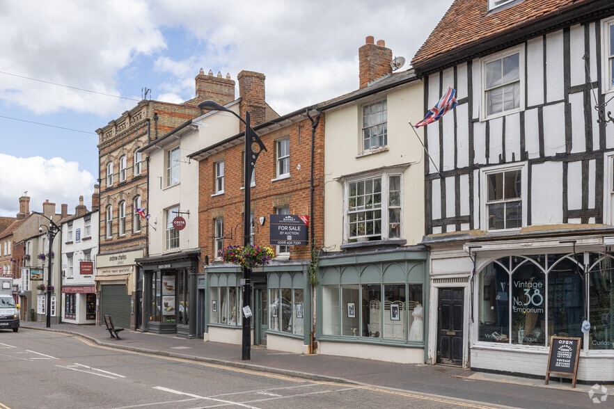 40-42 High St, Newport Pagnell for sale - Building Photo - Image 2 of 3