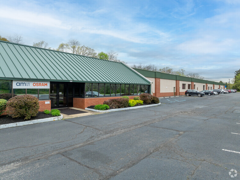 1 Electronics Dr, Hamilton, NJ for lease - Building Photo - Image 1 of 10