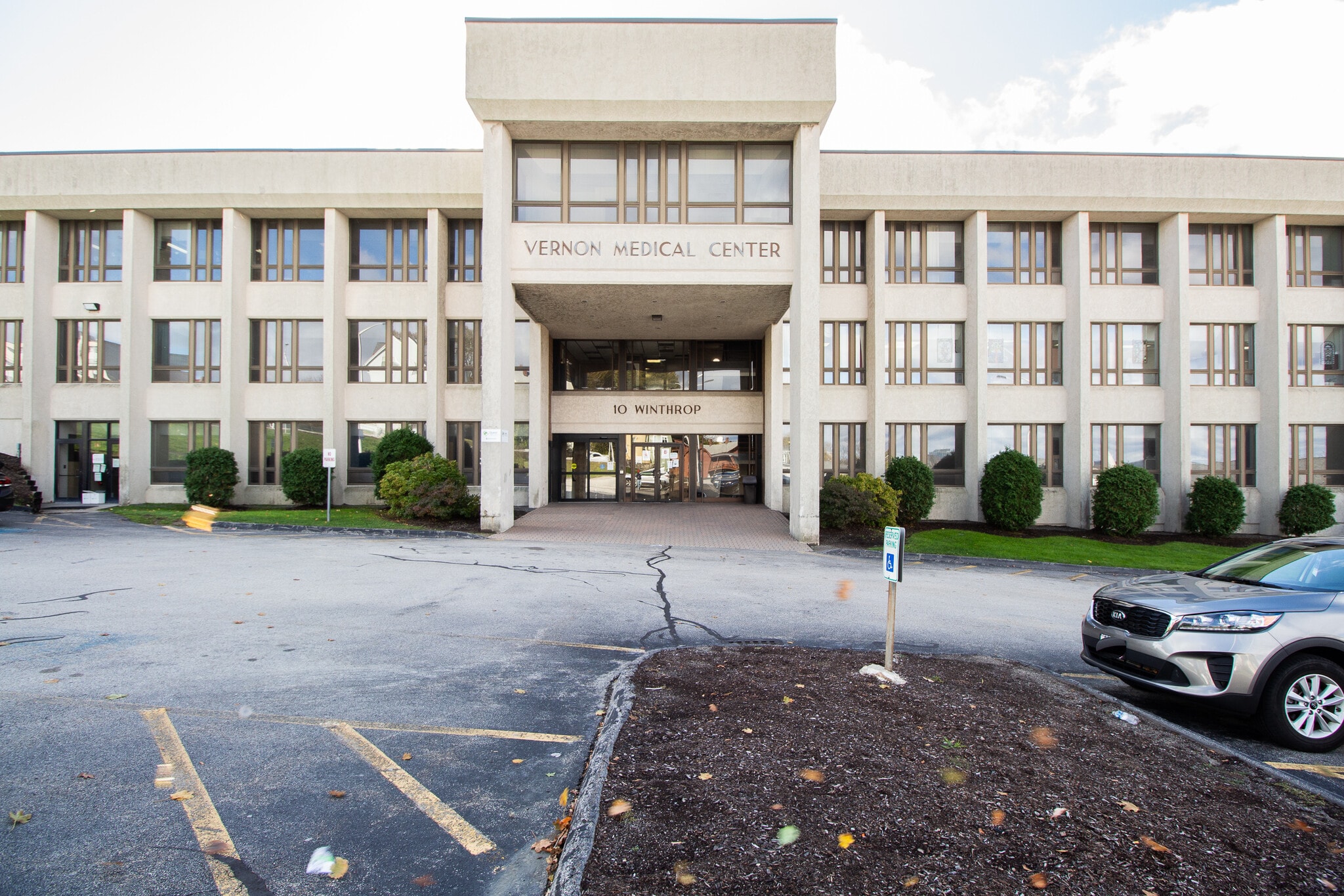 10 Winthrop St, Worcester, MA for sale Building Photo- Image 1 of 1