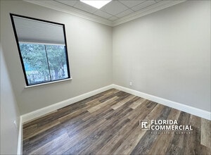 2300 SE Monterey Rd, Stuart, FL for lease Interior Photo- Image 1 of 1