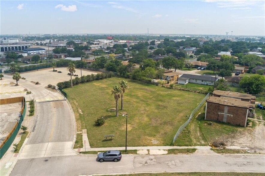 4629 Gollihar rd, Corpus Christi, TX for sale - Aerial - Image 1 of 4