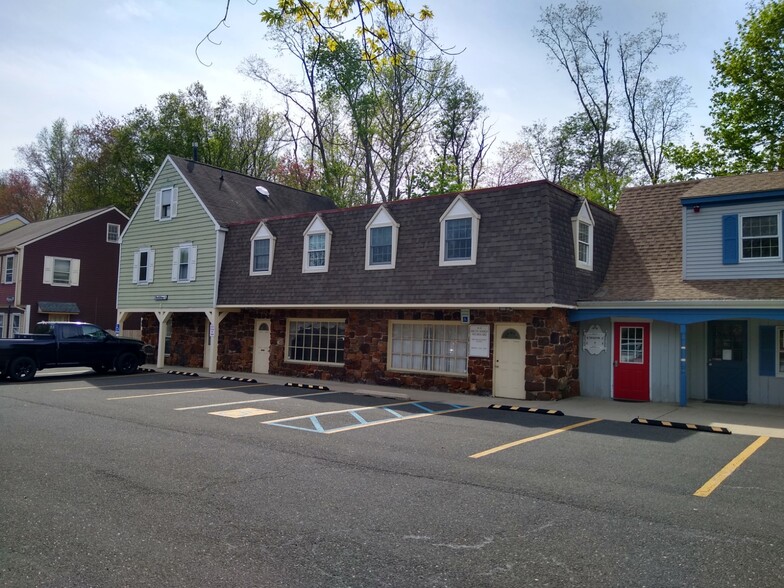 520 Stokes Rd, Medford, NJ for sale - Building Photo - Image 1 of 1