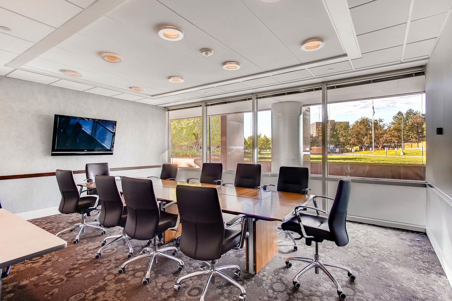 4610 S Ulster St, Denver, CO for lease - Interior Photo - Image 1 of 13