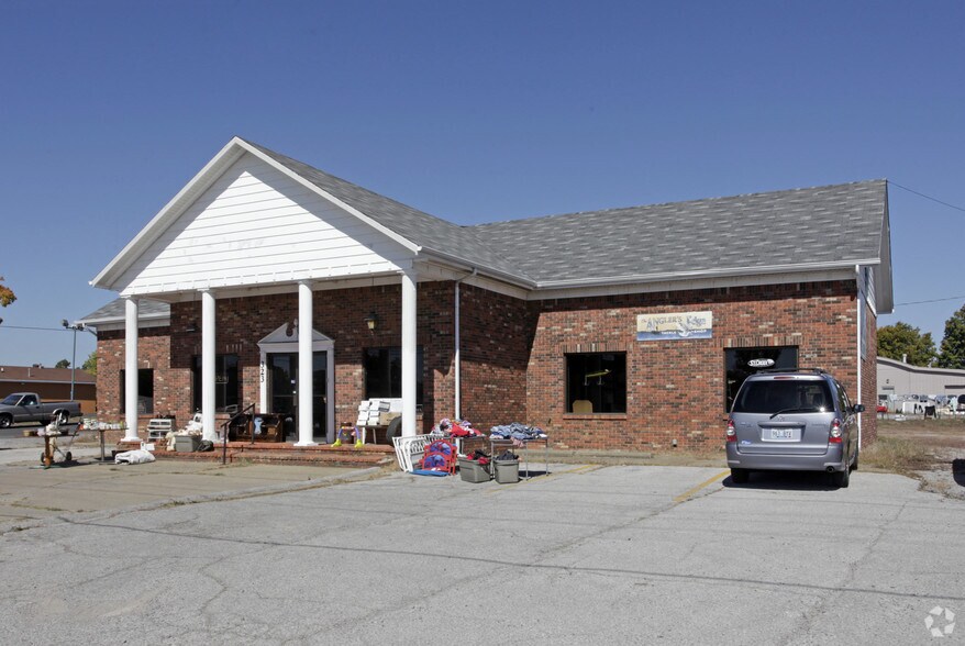 313 Main St, Cadiz, KY 42211 Retail for Sale