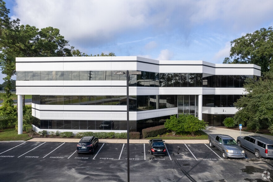 3030 Hartley Rd, Jacksonville, FL for lease - Building Photo - Image 2 of 14
