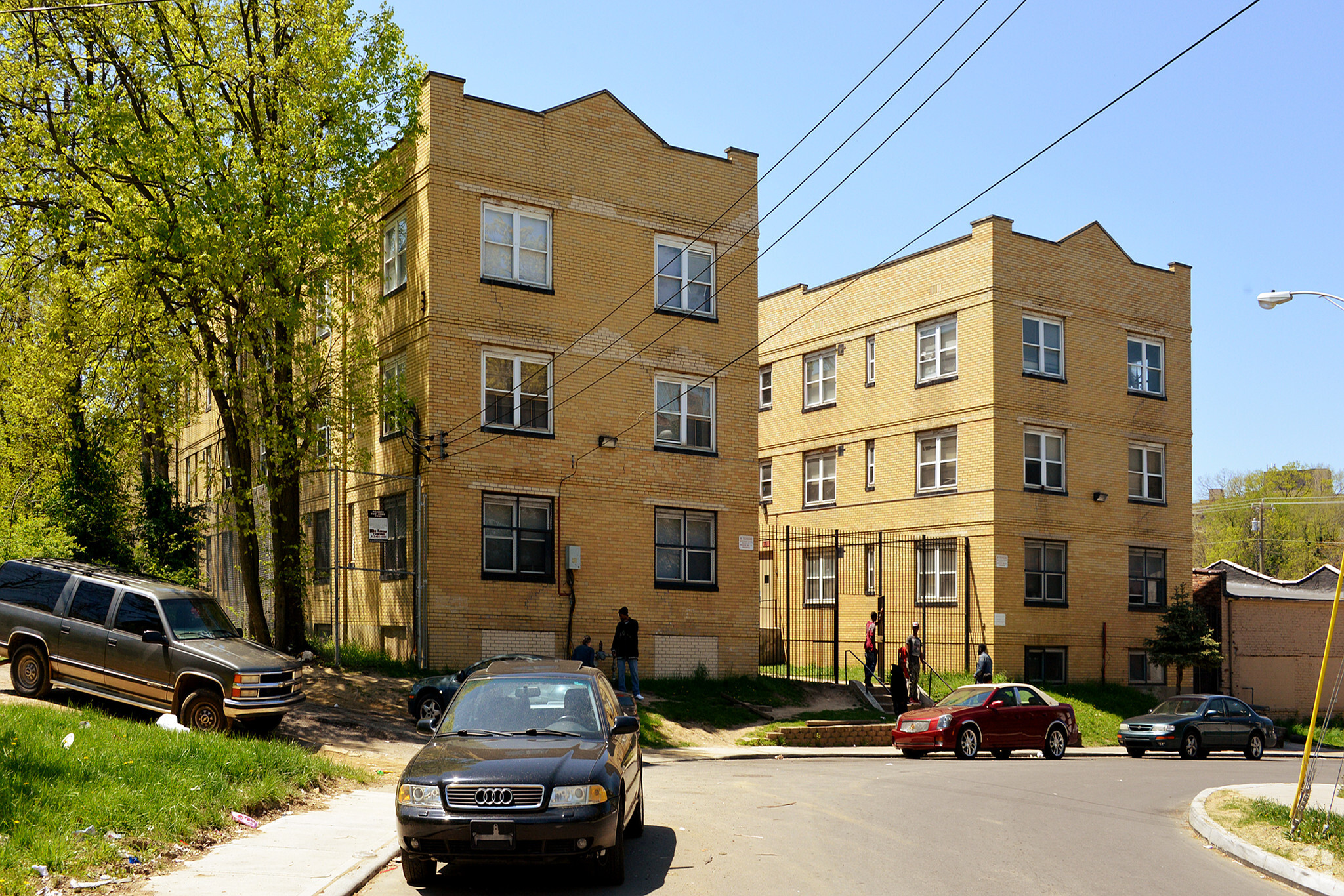 711 Ridgeway Ave, Cincinnati, OH for sale Primary Photo- Image 1 of 1